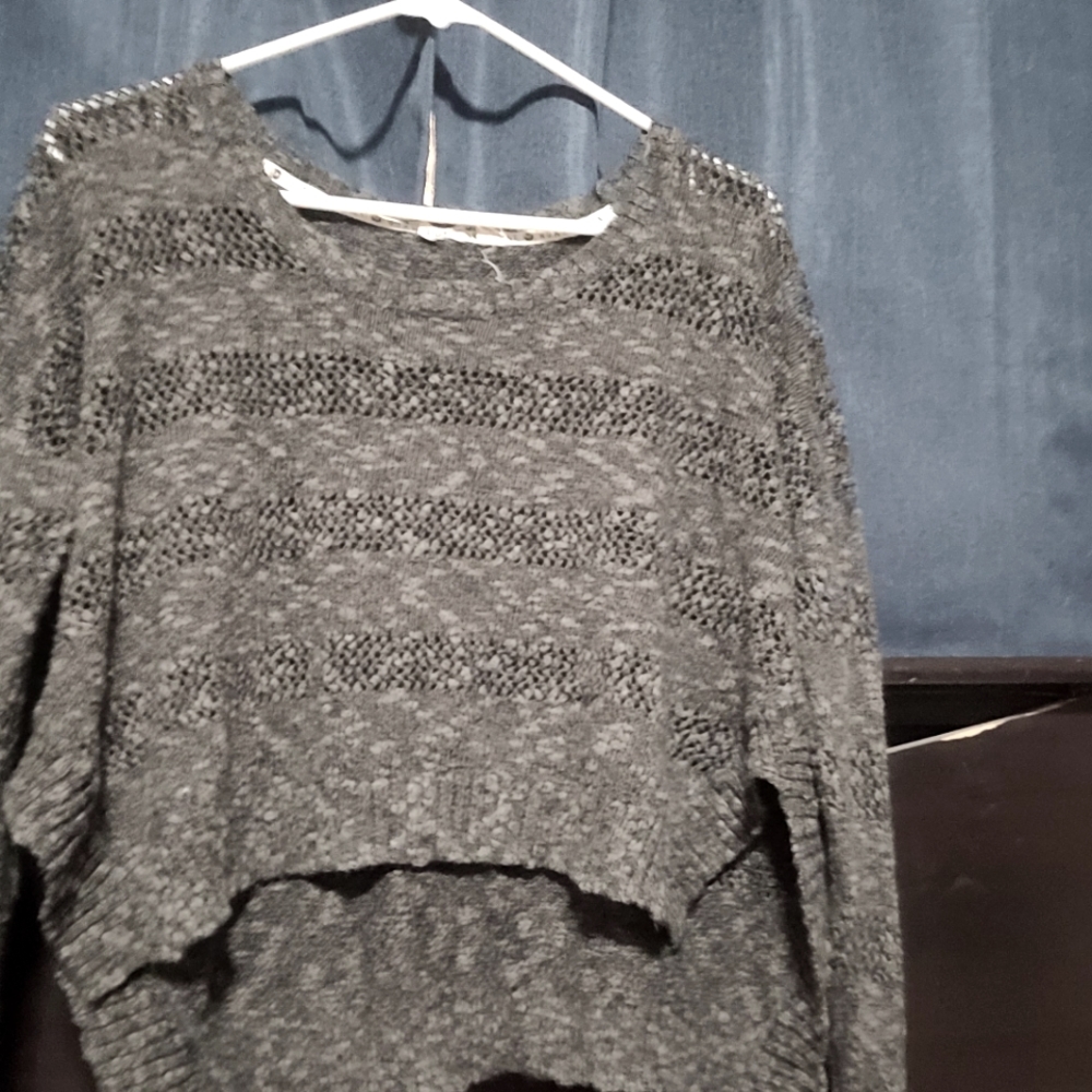 Roxy crop sweater